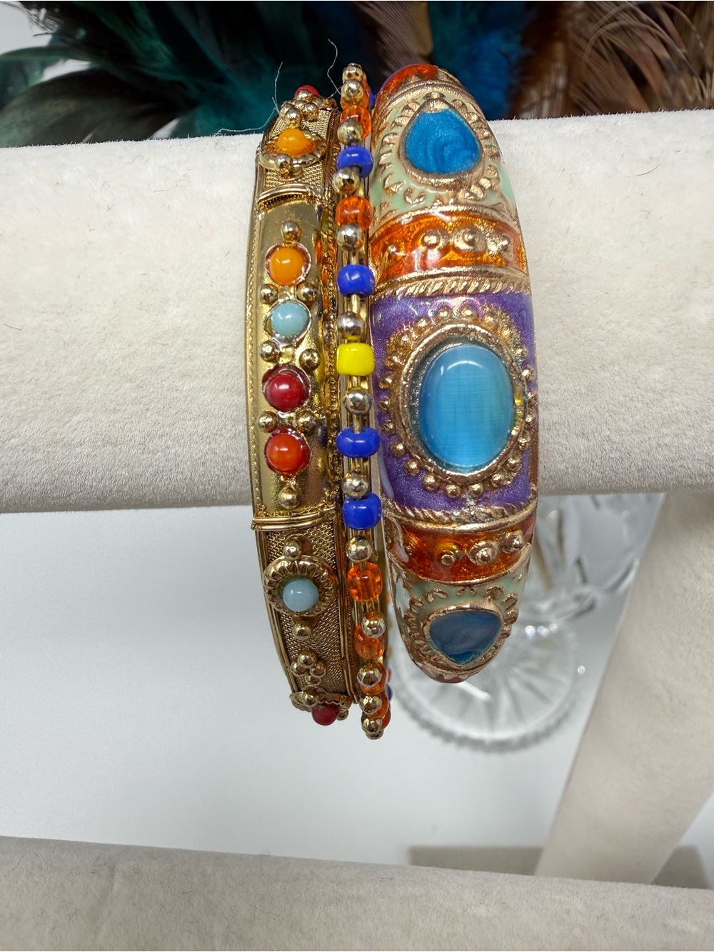 🚨SOLD🚨Women Gold Tone Bracelet Stack - Picture 3 of 9